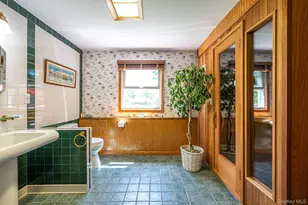 3 Oak Ct, Hampton Bays, NY 11946 - Photo 21