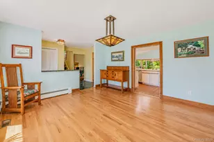 3 Oak Ct, Hampton Bays, NY 11946 - Photo 15