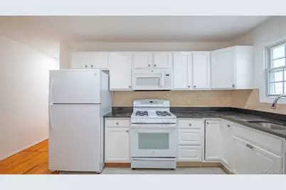 68-07 50th Avenue, Woodside, NY 11377 - Photo 7