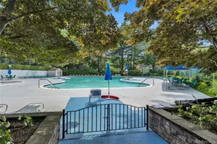 45 Richmond Blvd, Ronkonkoma, NY 11779 - Photo 17