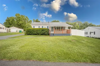 32 Peter Cooper Drive, Poughkeepsie, NY 12601 - Photo 1