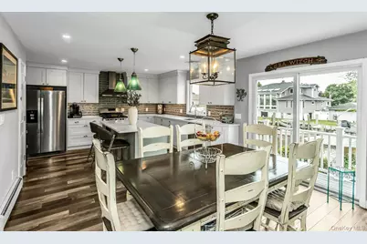 10 Garfield Place, Massapequa, NY 11758 - Photo 7