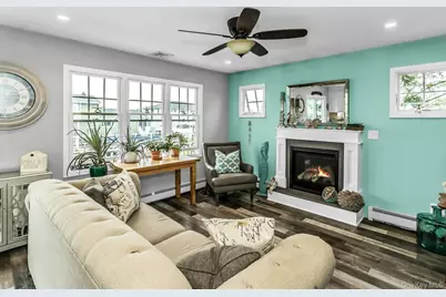 10 Garfield Place, Massapequa, NY 11758 - Photo 13