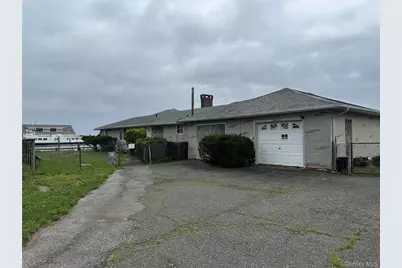 84 Sunset Lane, Patchogue, NY 11772 - Photo 1