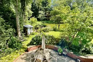 40 Knott Dr, Glen Cove, NY 11542 - Photo 25