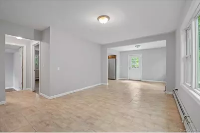 1241 Connetquot Avenue, Central Islip, NY 11722 - Photo 7