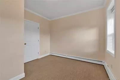 322 Jericho Turnpike, Floral Park, NY 11001 - Photo 15
