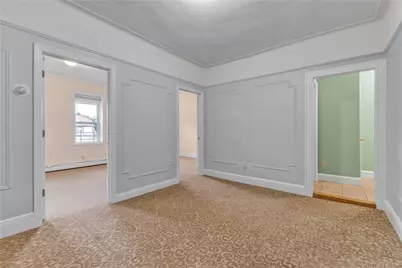 322 Jericho Turnpike, Floral Park, NY 11001 - Photo 11