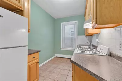322 Jericho Turnpike, Floral Park, NY 11001 - Photo 13
