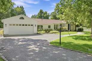129 Oneck Ln, Westhampton Beach, NY 11978 - Photo 5