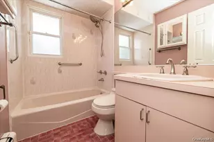 Nevada 159 Nevada St, Hicksville, NY 11801 - Photo 5