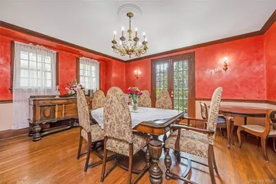 80-45 Grenfell Street, Kew Gardens, NY 11415 - Photo 13