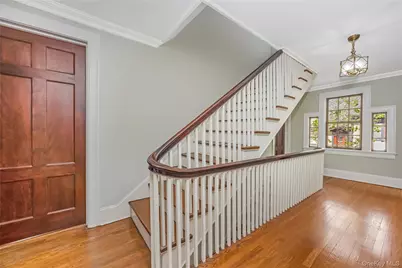 80-45 Grenfell Street, Kew Gardens, NY 11415 - Photo 23