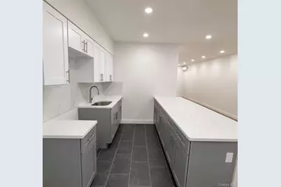 2942 Lurting Avenue, Bronx, NY 10469 - Photo 7