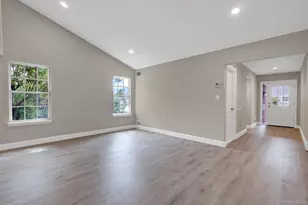 29 Glen Dr, Ridge, NY 11961 - Photo 3