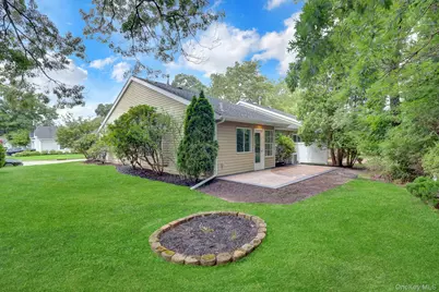 29 Glen Drive, Ridge, NY 11961 - Photo 25