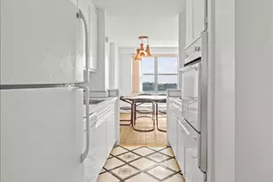 555 Kappock St, Bronx, NY 10463 - Photo 9