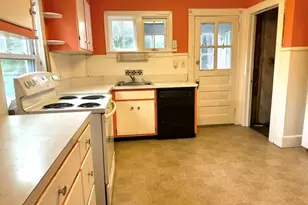44 Davis Ave, Poughkeepsie, NY 12603 - Photo 9