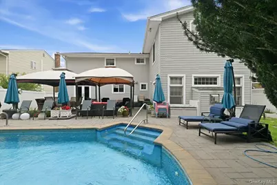 1844 Jefferson Avenue, North Bellmore, NY 11710 - Photo 39