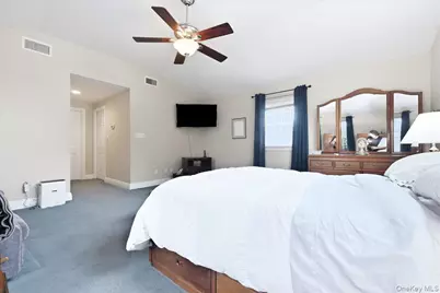 1844 Jefferson Avenue, North Bellmore, NY 11710 - Photo 31