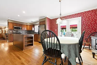 1844 Jefferson Avenue, North Bellmore, NY 11710 - Photo 5