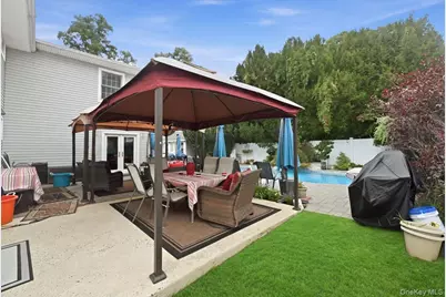 1844 Jefferson Avenue, North Bellmore, NY 11710 - Photo 37