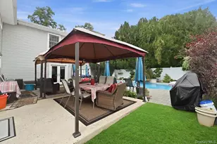 1844 Jefferson Ave, North Bellmore, NY 11710 - Photo 37
