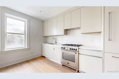14809 Northern Boulevard #5J, Flushing, NY 11354 - Photo 9