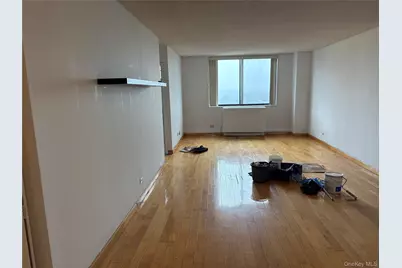 1 Bay Club Drive #18L, Bayside, NY 11360 - Photo 5