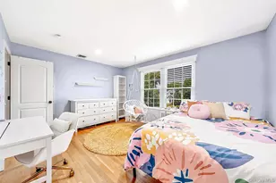 121 Bayway Ave, Bay Shore, NY 11706 - Photo 27