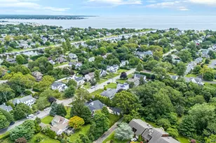121 Bayway Ave, Bay Shore, NY 11706 - Photo 5