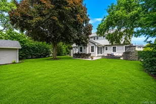 121 Bayway Ave, Bay Shore, NY 11706 - Photo 43