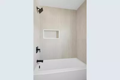 909 Ostrander Avenue, Riverhead, NY 11901 - Photo 13