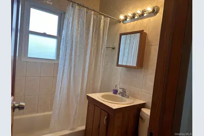 548 E Broadway, Long Beach, NY 11561 - Photo 9