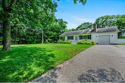 31 Carter Road, Hampton Bays, NY 11946 - Photo 35