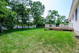 31 Carter Rd, Hampton Bays, NY 11946 - Photo 31