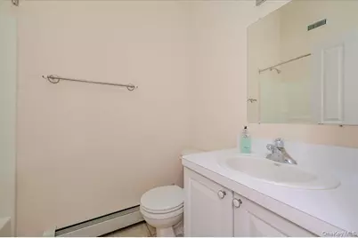 31 Carter Road, Hampton Bays, NY 11946 - Photo 17