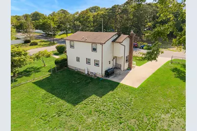 9 Van Cedar Street, Brentwood, NY 11717 - Photo 9