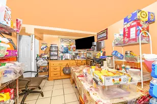 9 Van Cedar St, Brentwood, NY 11717 - Photo 31