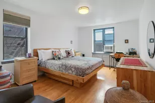 445 W 240th St, Bronx, NY 10463 - Photo 21