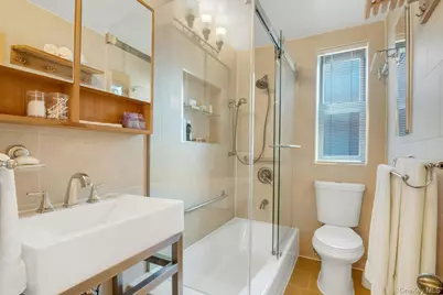 445 W 240th Street #6A, Bronx, NY 10463 - Photo 19