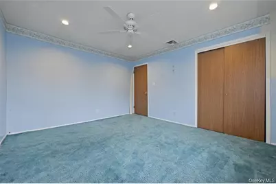2640 Harvey Avenue, Oceanside, NY 11572 - Photo 11