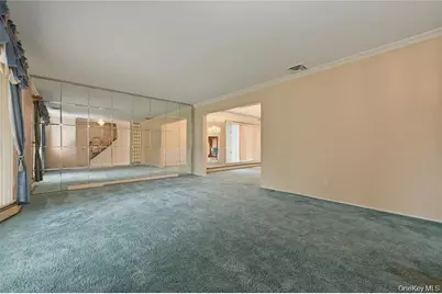 2640 Harvey Avenue, Oceanside, NY 11572 - Photo 3