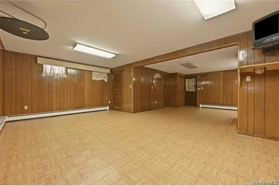 2640 Harvey Avenue, Oceanside, NY 11572 - Photo 13