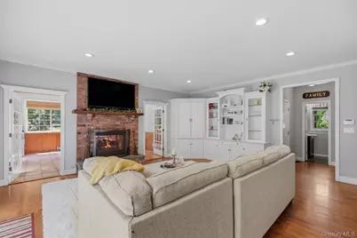 8 Angela Court, Hopewell Junction, NY 12533 - Photo 17