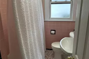 70 Kentucky St, Long Beach, NY 11561 - Photo 5