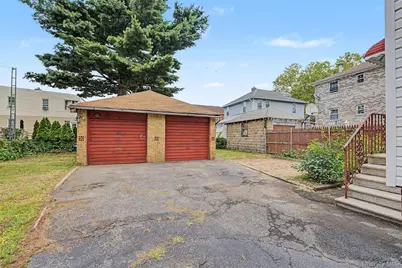 1085 Sackett Avenue, Bronx, NY 10461 - Photo 7