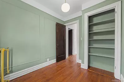 1085 Sackett Avenue, Bronx, NY 10461 - Photo 37