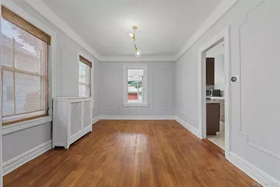 1085 Sackett Avenue, Bronx, NY 10461 - Photo 17