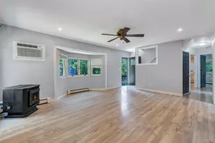 14 Seaside Ave, Sound Beach, NY 11789 - Photo 5